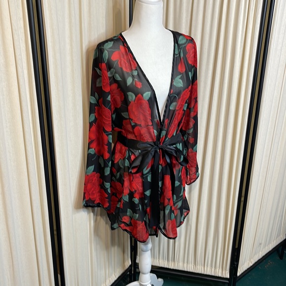 NWT- COQUETTE- SHEER SEXY ROSE LINGERIE ROBE ONE SIZE - Picture 6 of 10